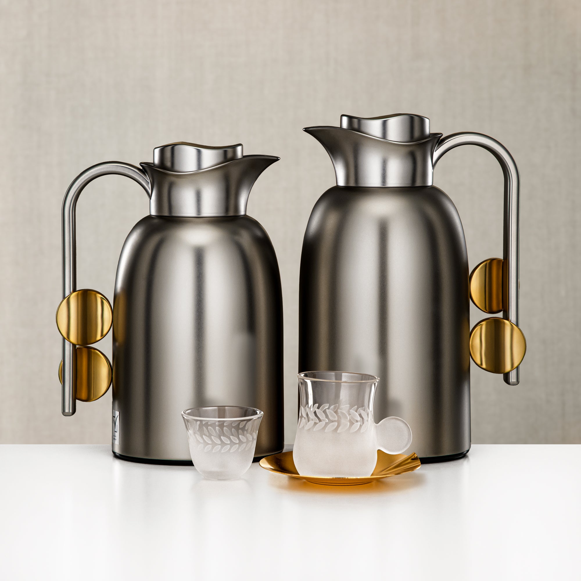 Almarjan Vacuum Flask & Tea Set 20 Pieces Matt Nickel & Gold