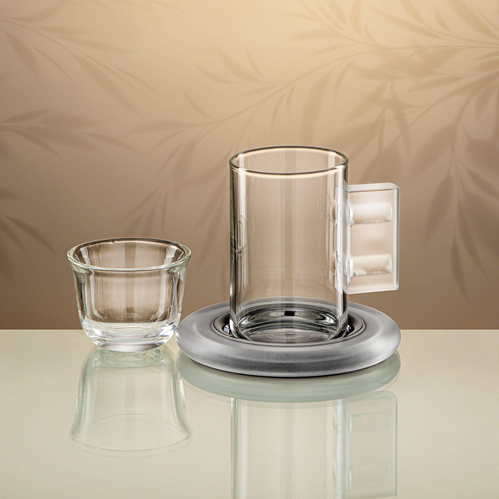 Almarjan Tea Set 18 Pieces Clear with Frost & Gun Black Accents