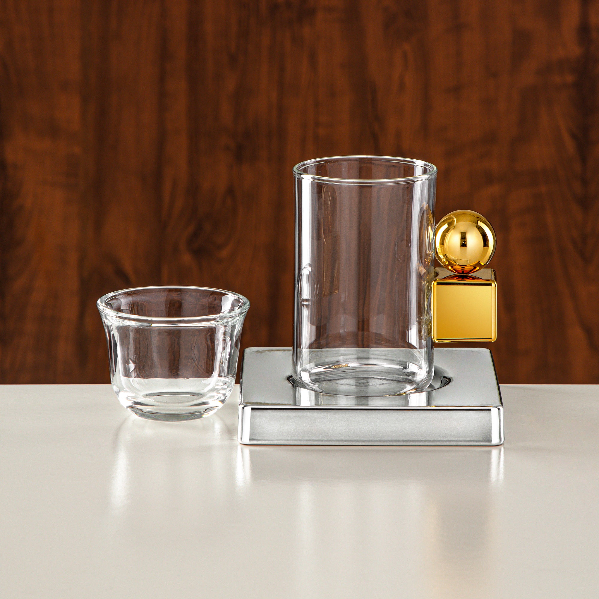 طقم شاي المرجان ١٨ قطعة فضي وذهبي