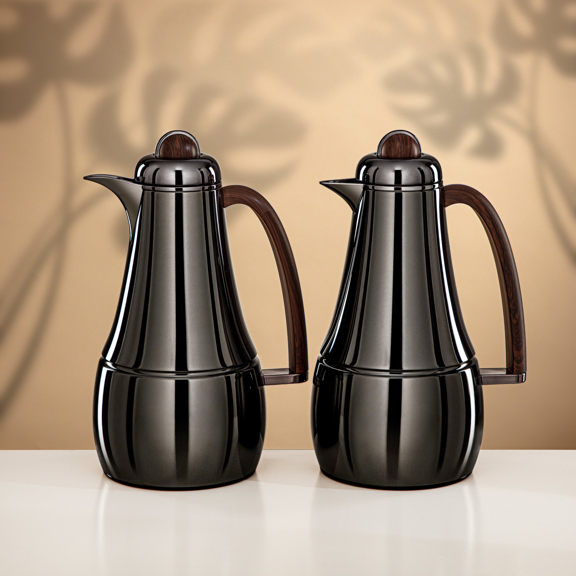 Almarjan Vacuum Flask Set 1L + 1L Gun Black & Dark Wood