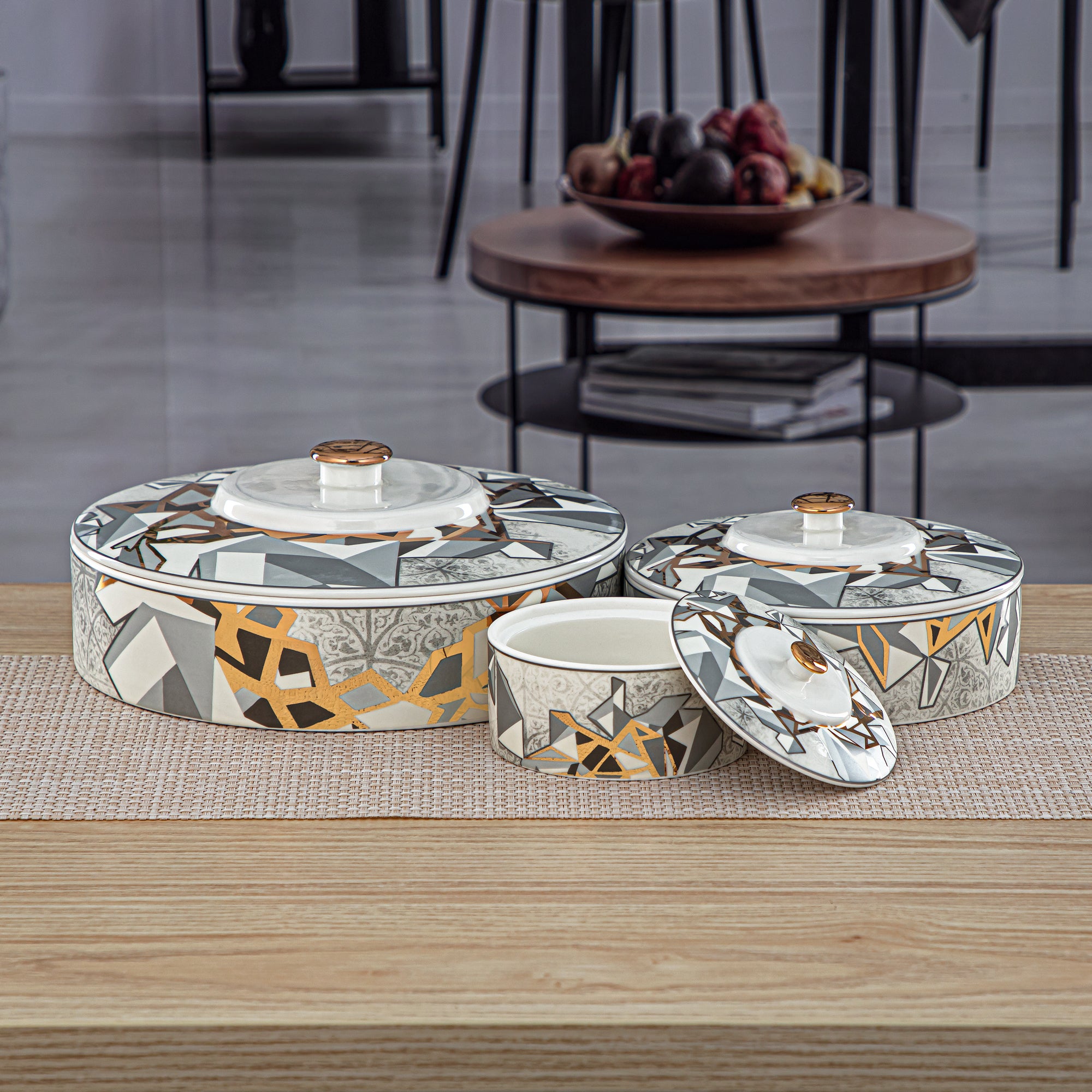 وعاء بورسلين من تشكيلة فنون بغطاء 25 سم - 1235