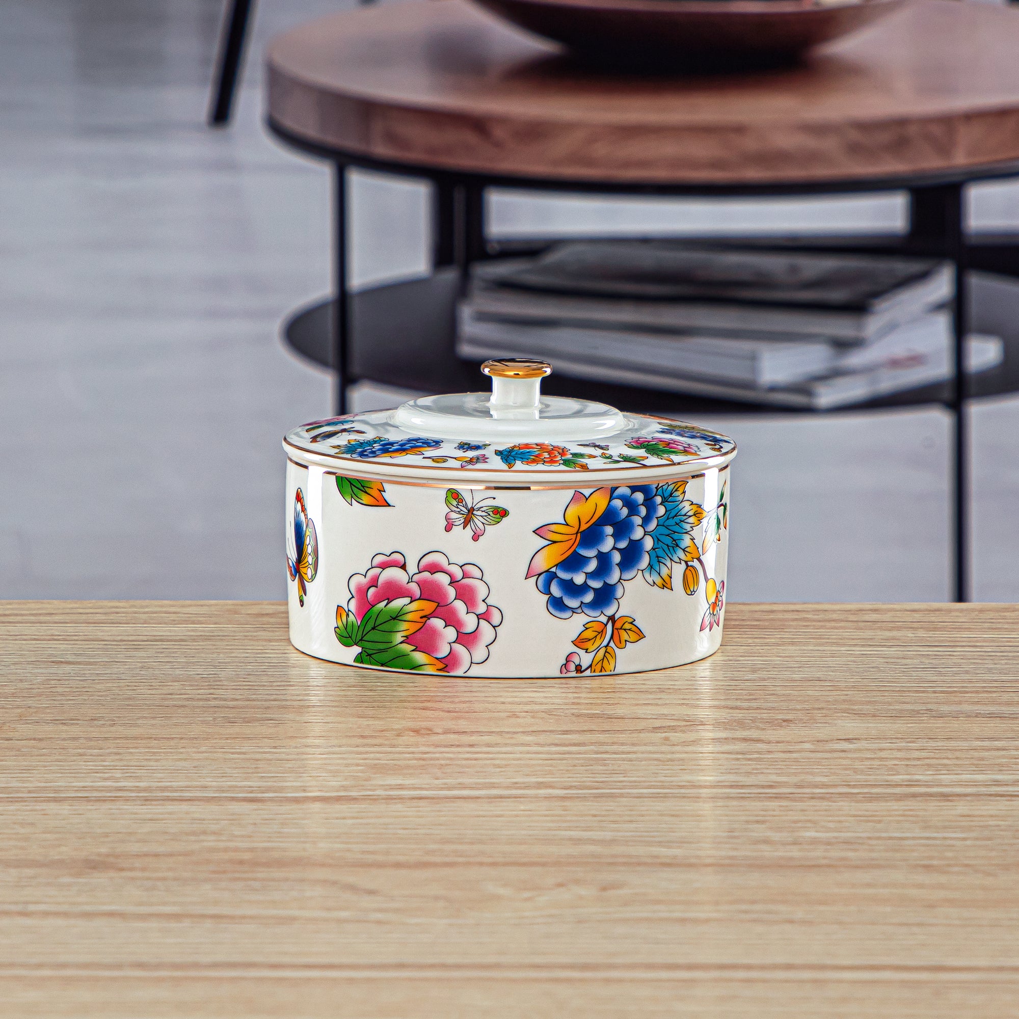 وعاء بورسلين من تشكيلة فنون بغطاء 11 سم - 2070