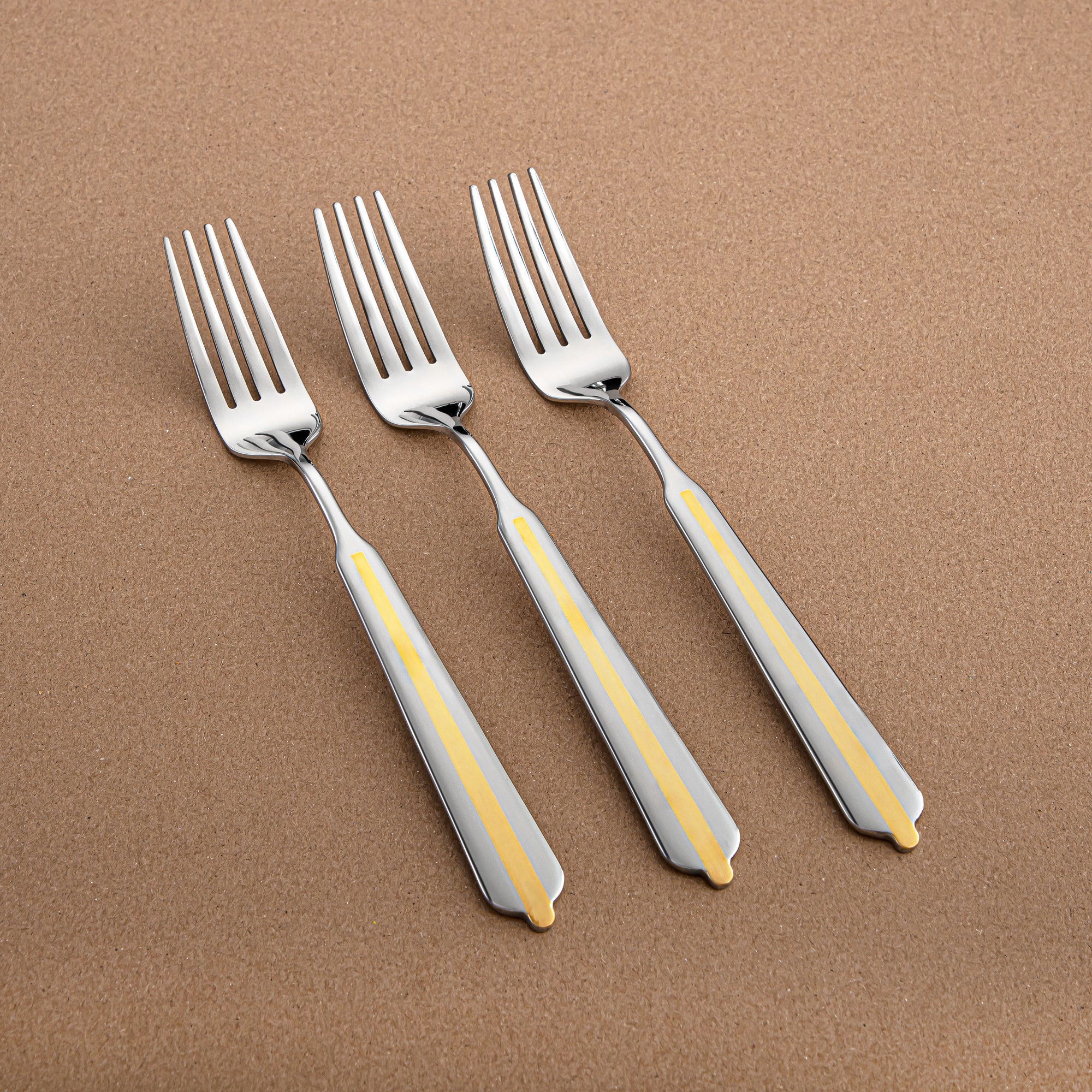 Almarjan 3-Piece Stainless Steel Dinner Fork Set – Mirror Finish, Silver & Gold CUT1620035