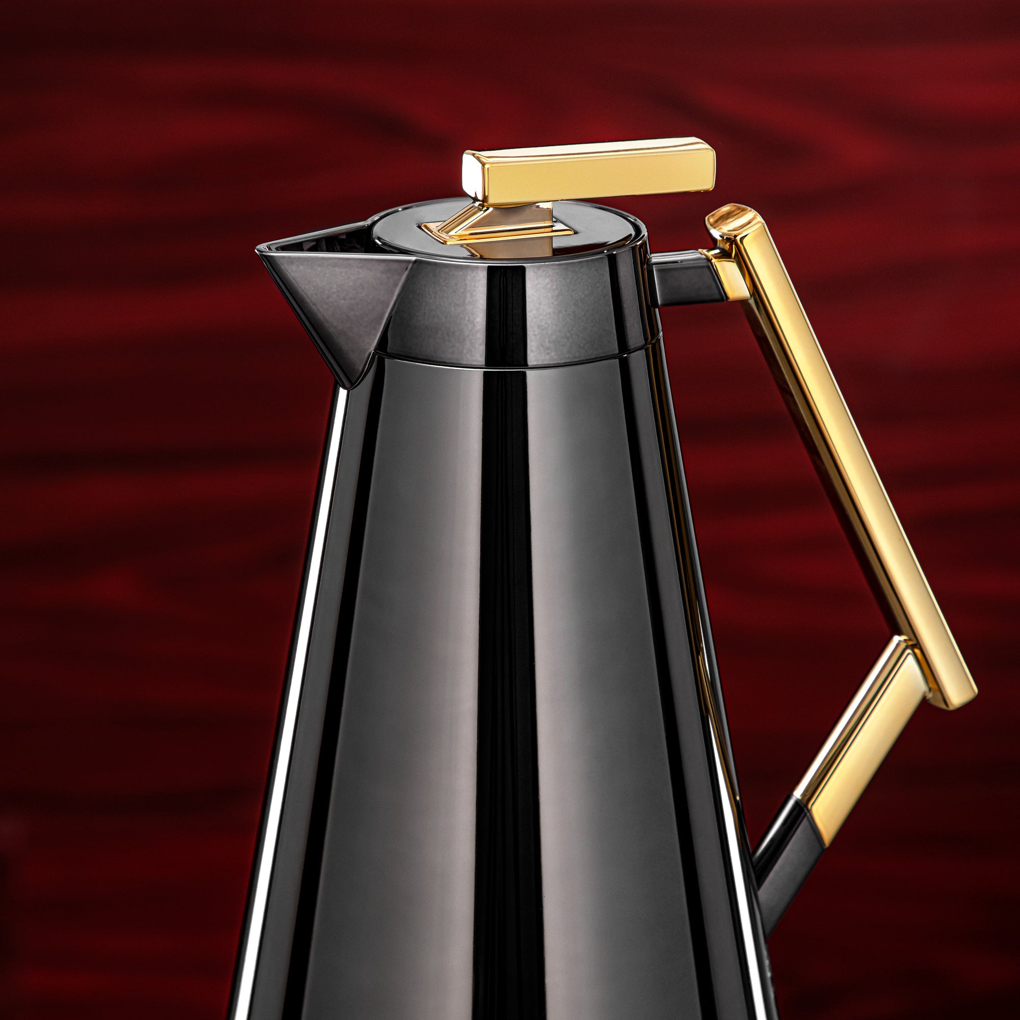 Almarjan Vacuum Flask Set 0.7L & 1L Gun Black & Gold