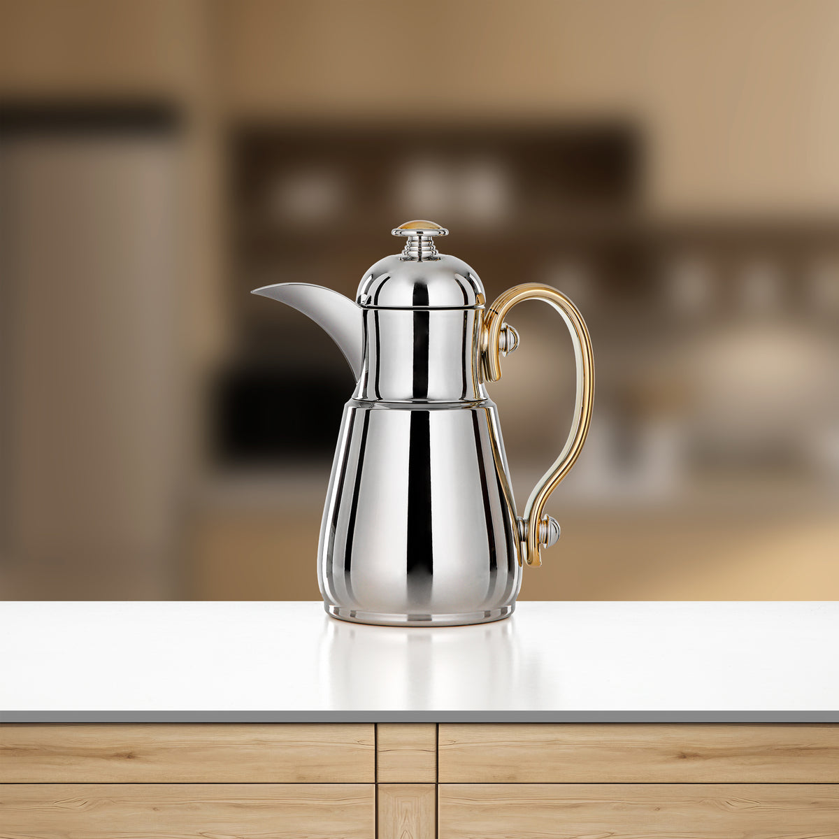 Almarjan Double Wall Vacuum Flask 0.5 Lit, Silver & Gold