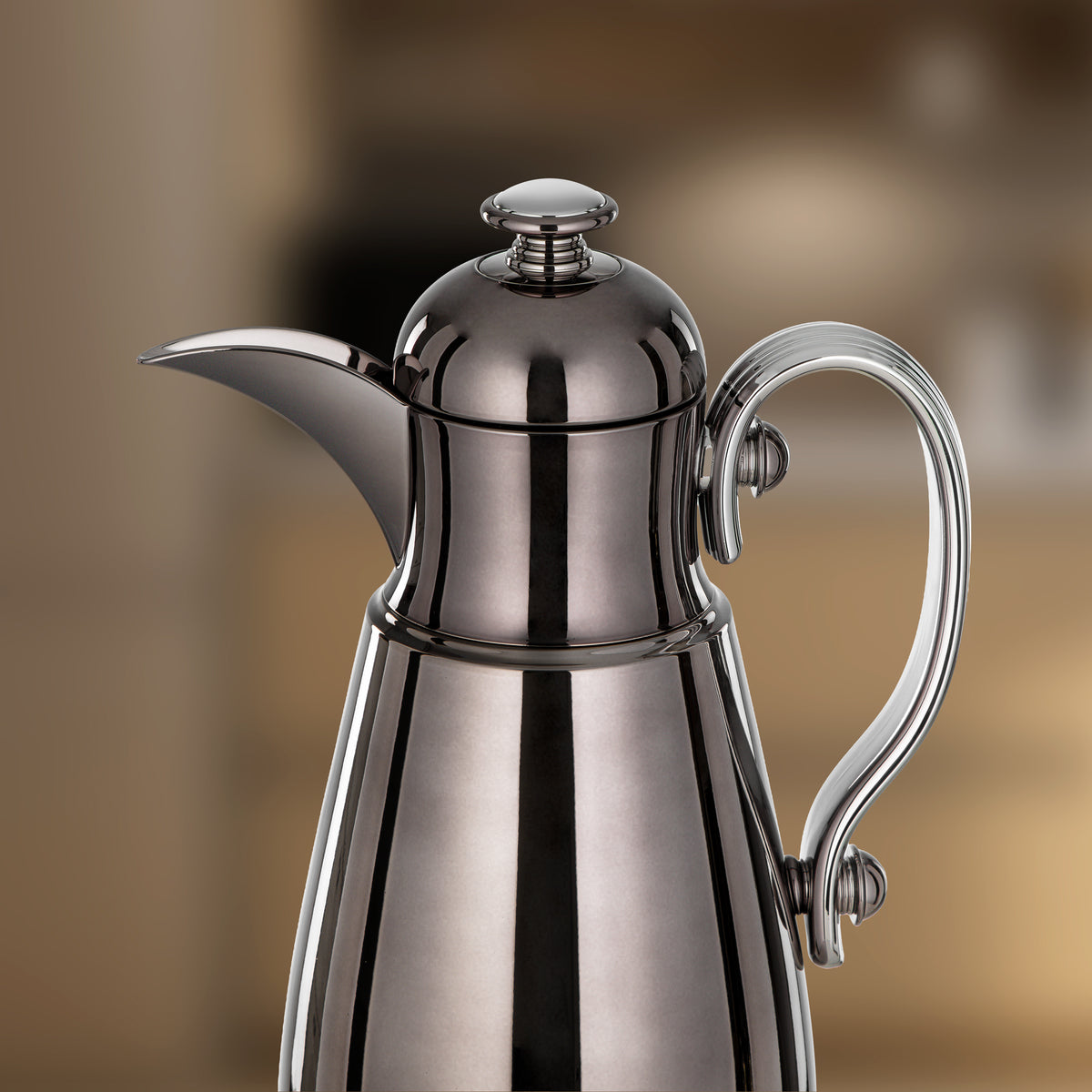 Almarjan Double Wall Vacuum Flask 0.7 Lit, Gun Black & Silver