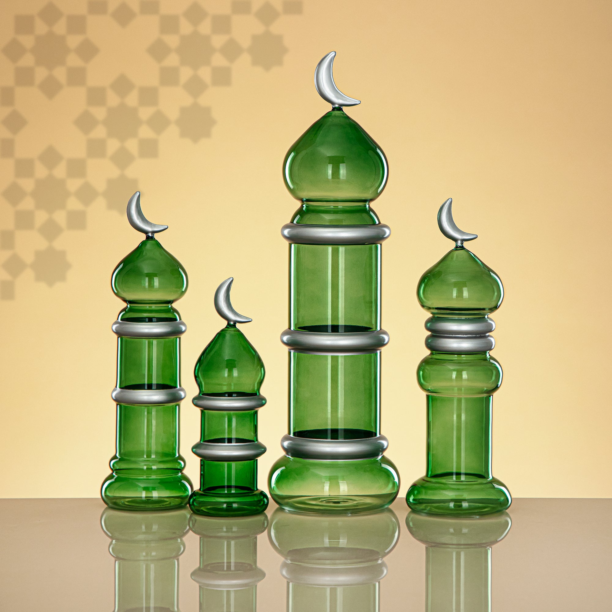 Almarjan Minaret Table Decoration 24cm x 7cm Transparent Green with Silver Lines & Crescent Moon – Noor Al Layali