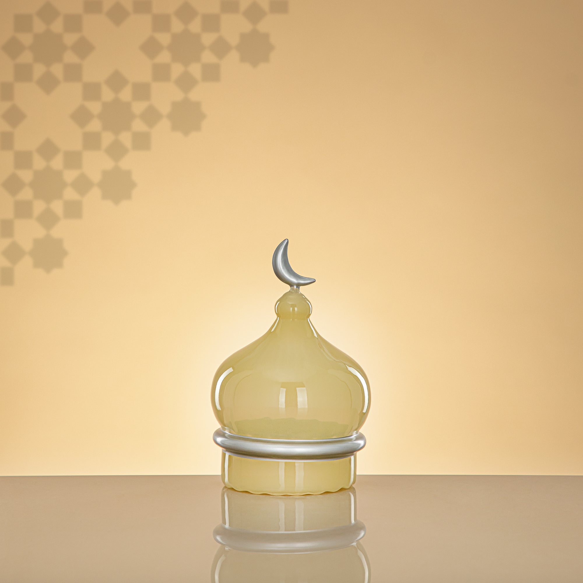 Almarjan Minaret Table Decoration 17cm x 11cm Ivory with Silver Lines & Crescent Moon – Noor Al Layali