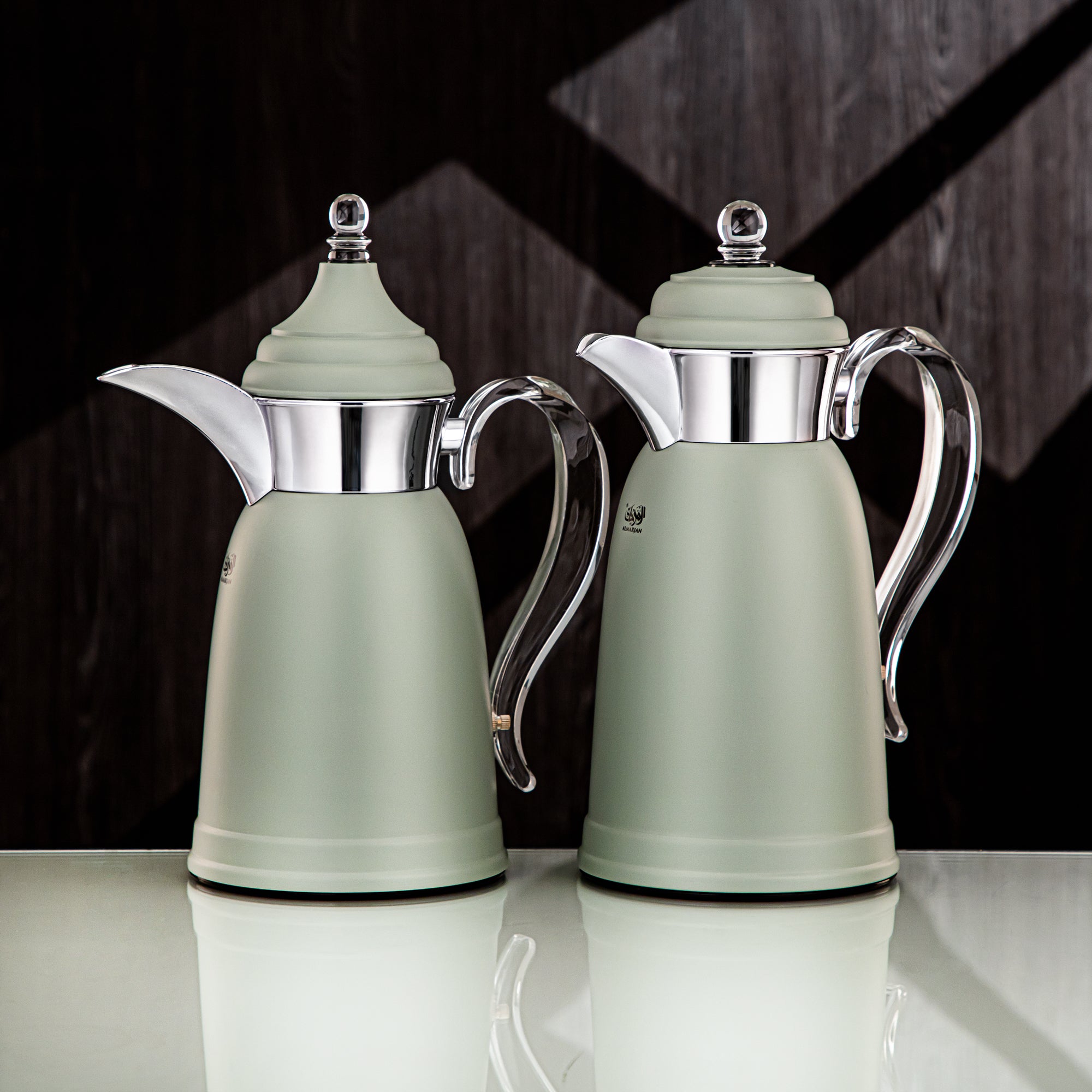 Almarjan Vacuum Flask Set - 0.7L & 1L, Green & Silver Finish, Metal (SM-2A29-070/100 GG/C) - Classic, Tea & Coffee